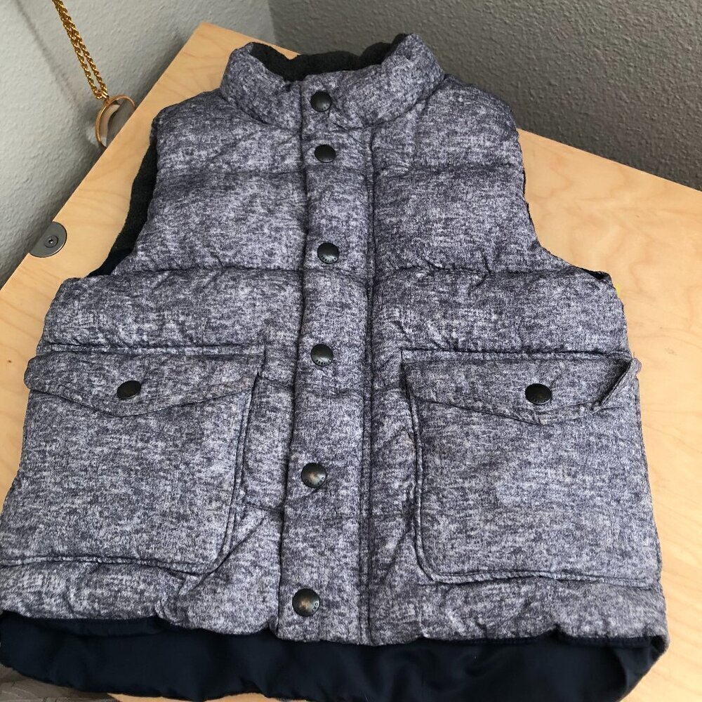 Baby Gap Warmest Vest Toddler size 3T Gray Puffy Zip & Snap